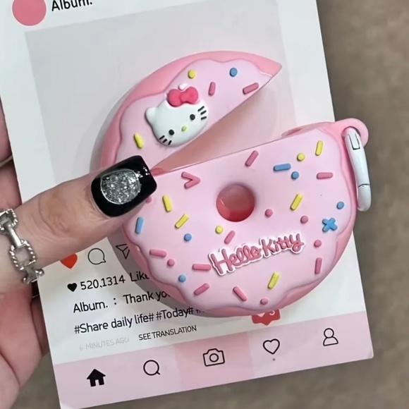hello kitty apple AirPod pros donut charging case - Picture 5 of 6
